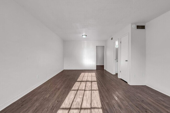 Foto del edificio - 1121 3rd Ave N