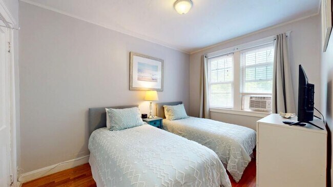 Foto del edificio - 2 bedroom in Brookline MA 02446