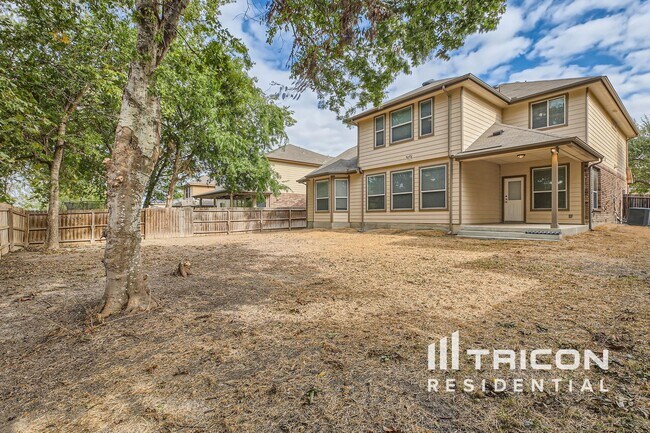 Foto del edificio - 213 Ridge Bluff