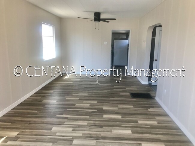 Foto del edificio - Small one bedroom house on the flats!