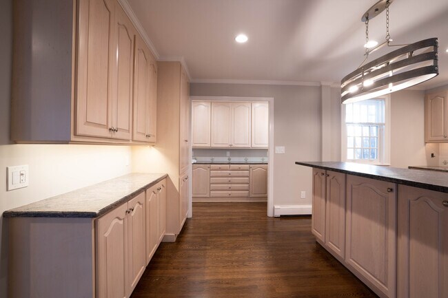 Foto del edificio - 40 Puddingstone Ln