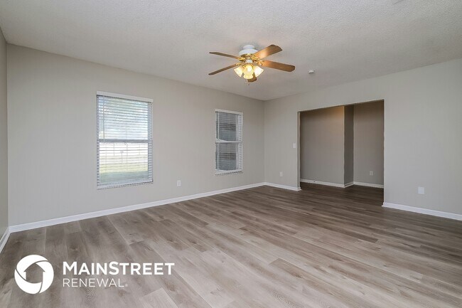 Foto del edificio - 13903 Briardale Ln