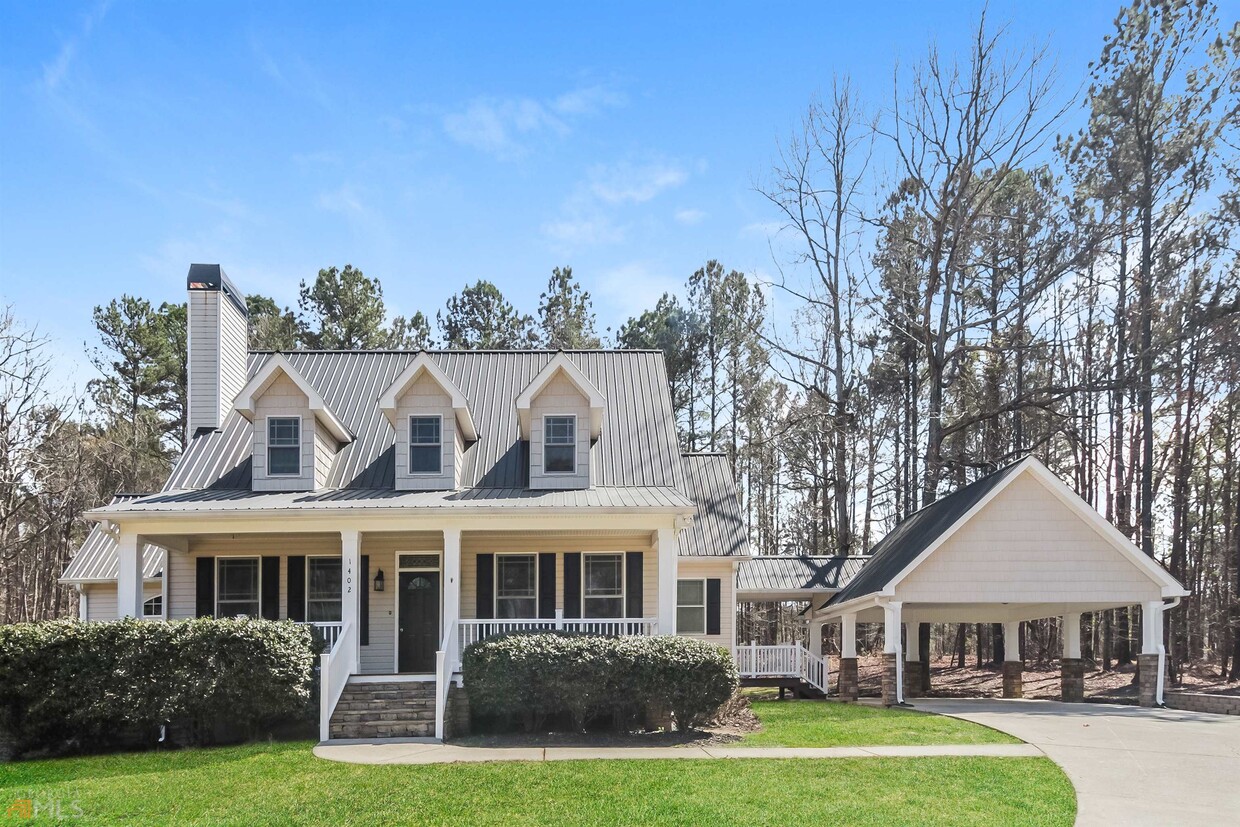 Foto principal - 1402 Vinson Mountain Rd