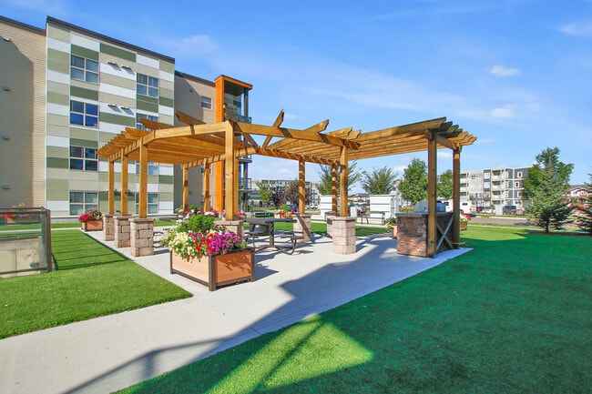 Building Photo - 5500 Mitchinson Way