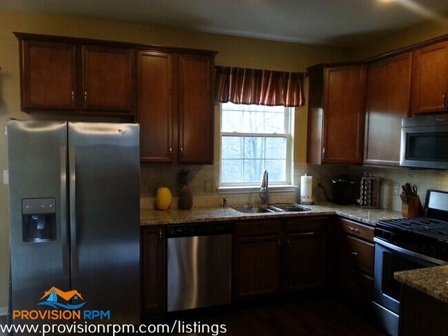 Foto del edificio - 7929 Canter Ct
