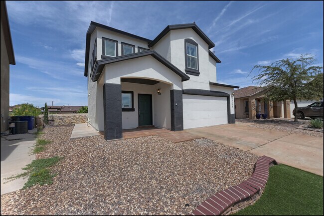 Foto del edificio - 2625 Chris Evert Pl