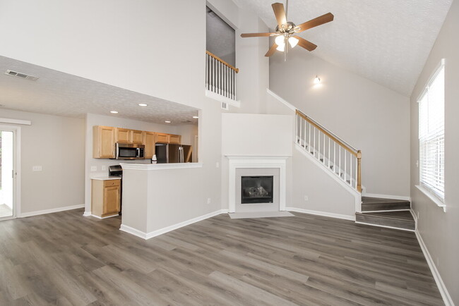 Foto del edificio - 143 Oak Grove Pl