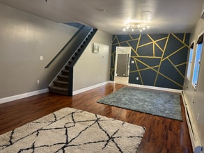 Building Photo - 38 S Gates Ave