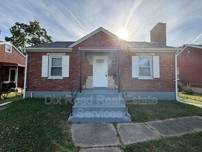 Building Photo - 713 Verona Rd