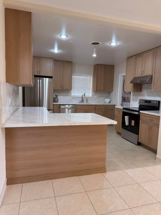 Photo - 7500 SW 98TH Court House