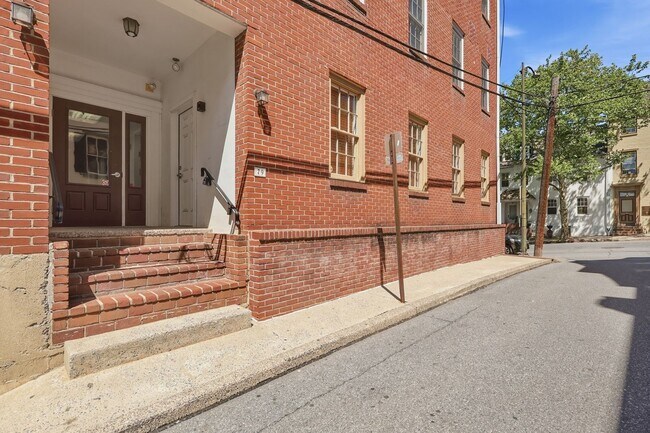 Foto del edificio - One Bedroom Apartment | Historic Bethlehem
