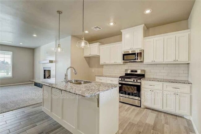 Foto del edificio - 101 N Shannon Way