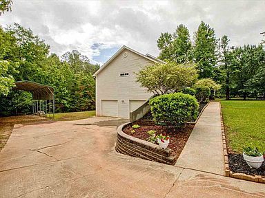Building Photo - 271 Shell Rd