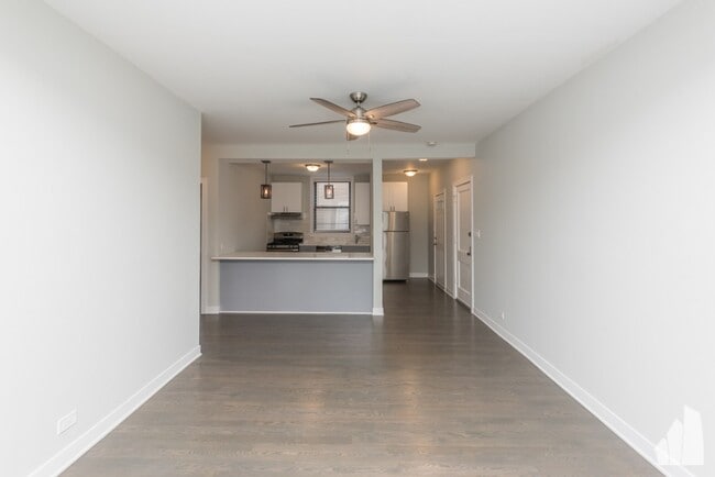 Building Photo - 3920 N Keeler Ave