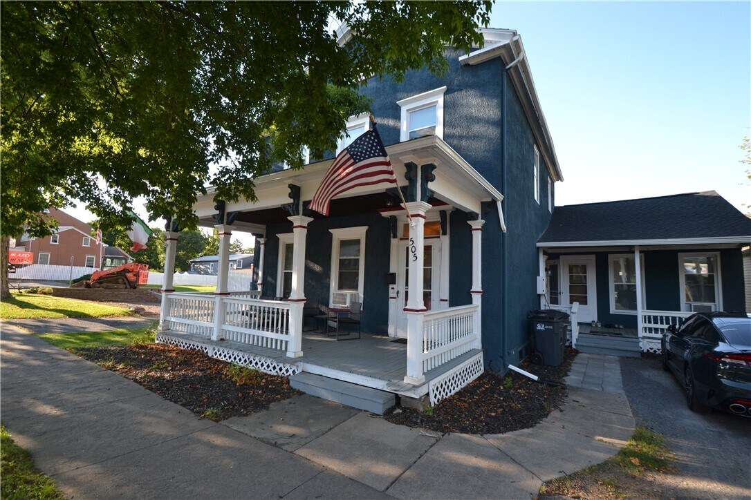 Foto principal - 505 E Main St