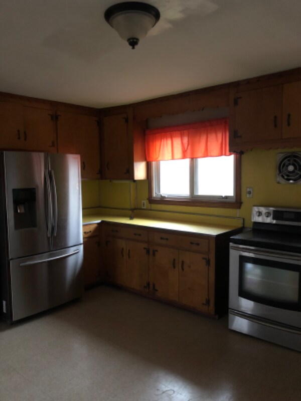 Primary Photo - 141 Daly Ave