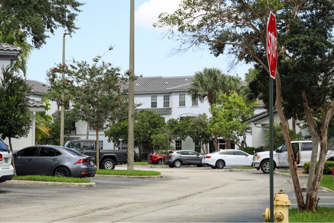 Foto del edificio - 711 SW 148th Ave