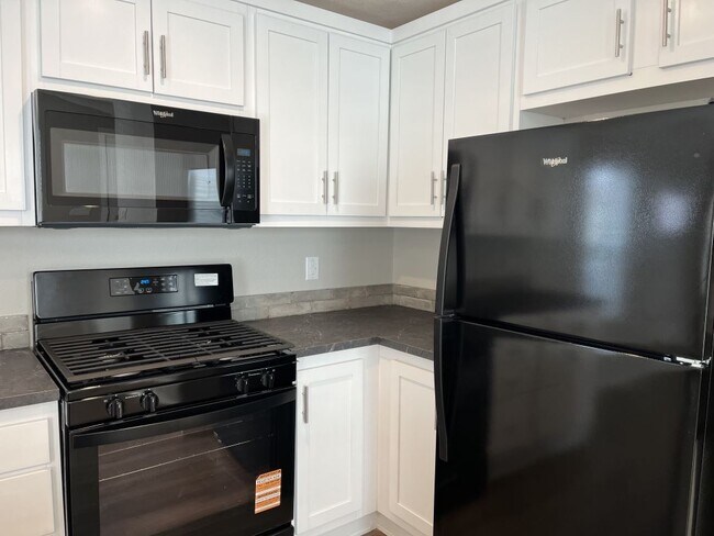 Foto del edificio - 1801 W 92nd Ave