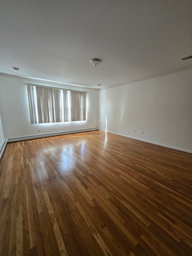 Primary Photo - 12 Marne St
