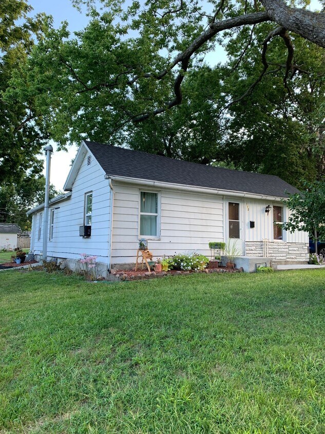 Foto principal - 112 Pioneer St