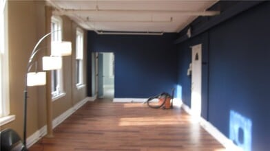 Building Photo - 775 Park Ave