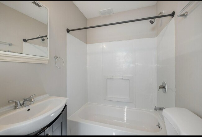 Foto del edificio - OX Properties