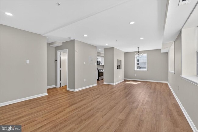 Building Photo - 1008 Rittenhouse St NW