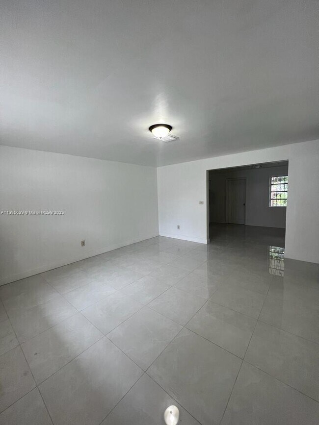 Building Photo - 6945 NW 3rd Ave