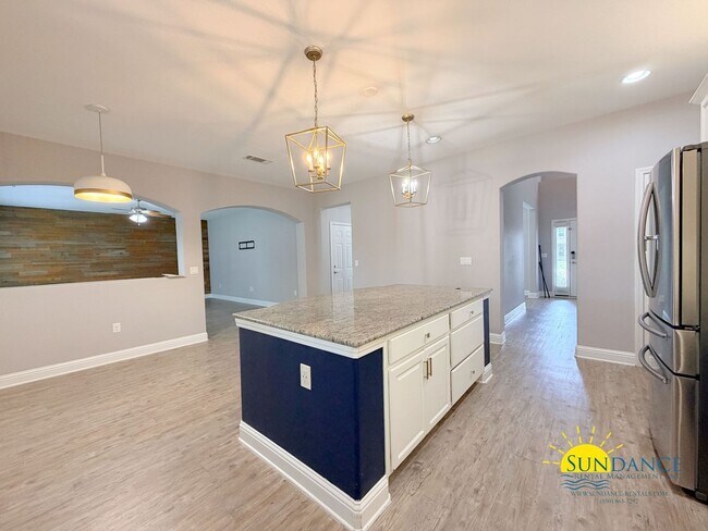 Foto del edificio - 8565 Holley Hills Cir