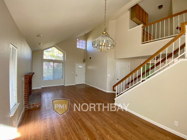 Building Photo - 2421 Mainsail Ct