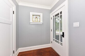 Building Photo - 4831 N 70th St