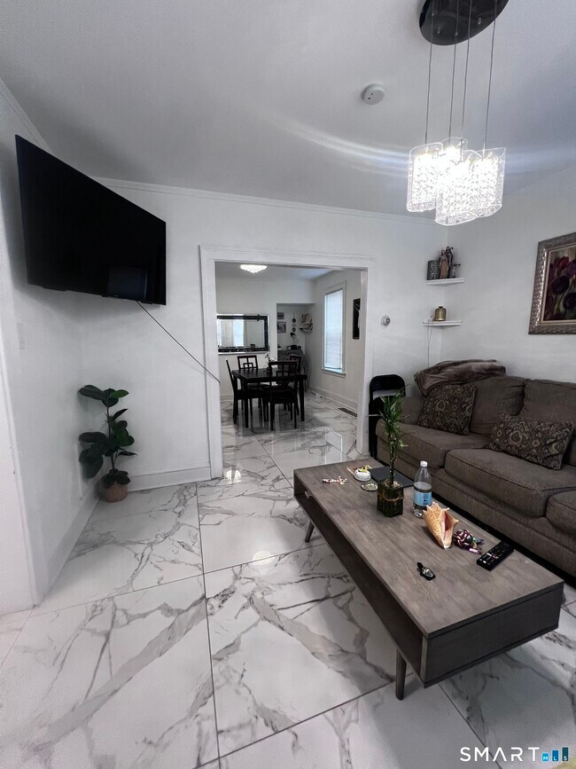 Foto del edificio - 54 Ward Pl