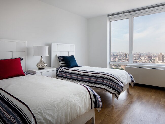 BEDROOM - 23 E 115th St