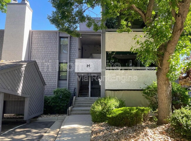 Building Photo - 6400 S Dayton St