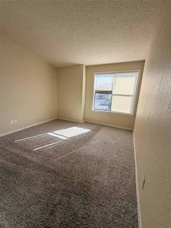 Foto del edificio - 2936 Antique Oaks Cir