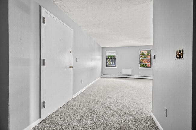 Foto del edificio - 30 Long St