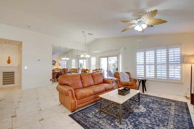 Building Photo - 4972 S Sugarberry Ln