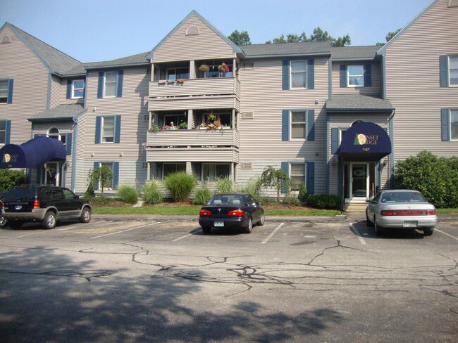 Foto del edificio - 131 Eastern Ave