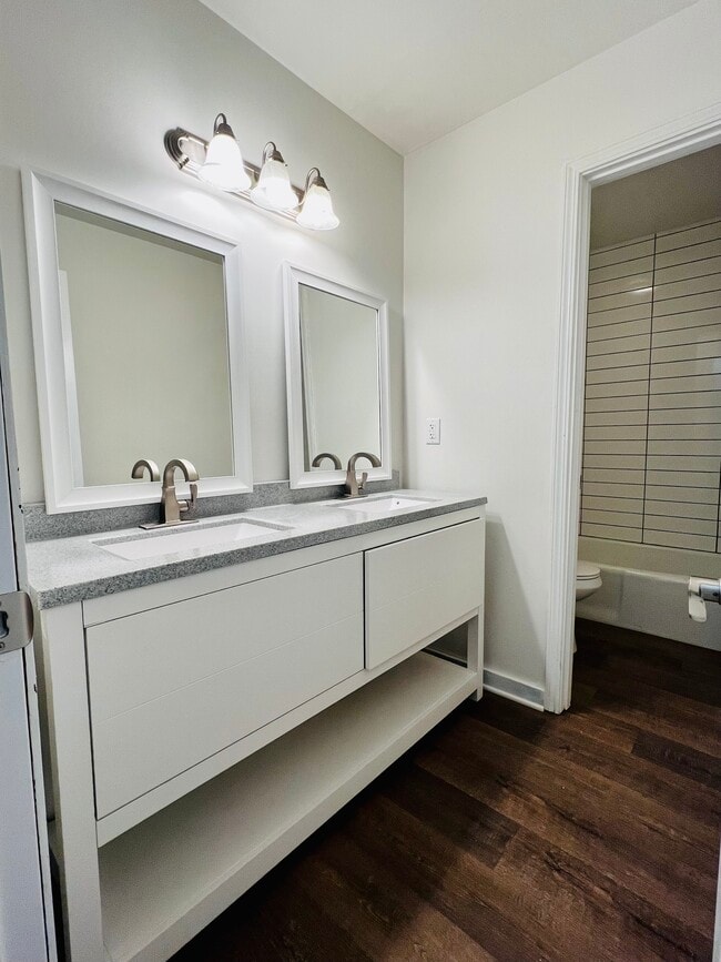 Bathroom - 2104 Summit View Rd