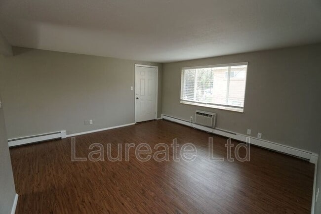 Foto del edificio - 10521 W 7th Pl