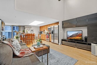Building Photo - 68 Harriet St