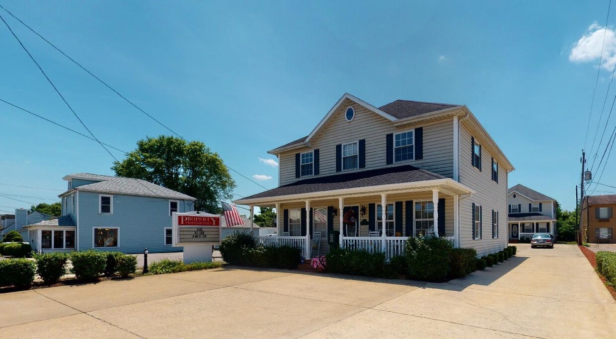 Primary Photo - 6269 E Pea Ridge Rd