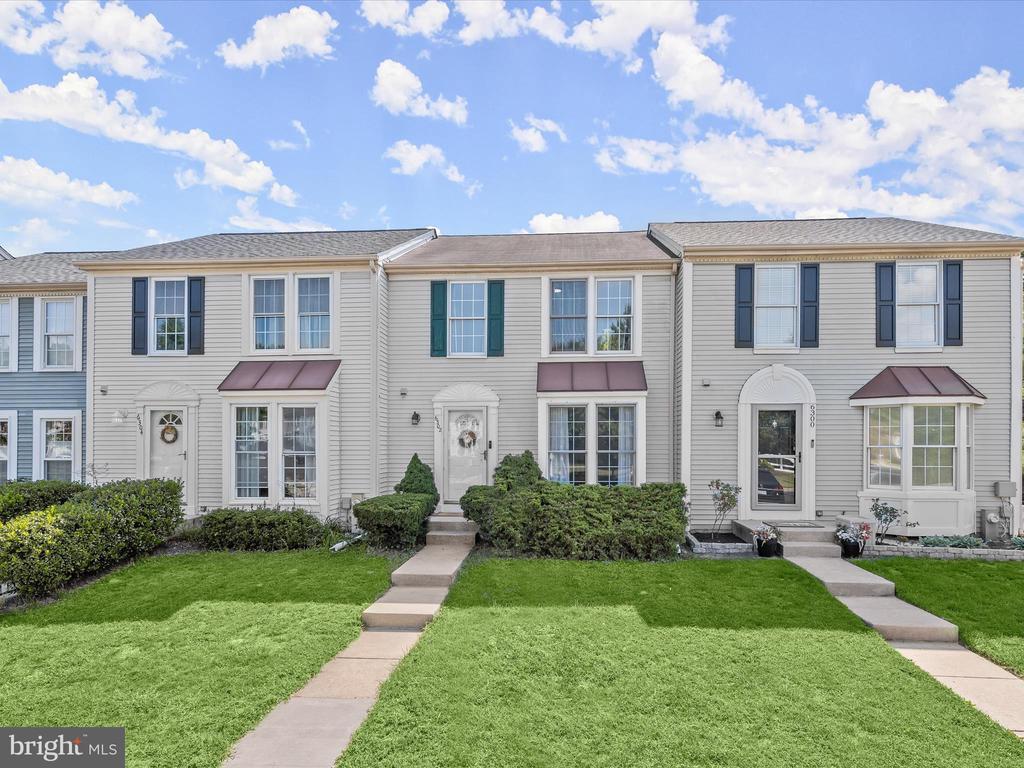 Primary Photo - 6302 Wimbledon Ct