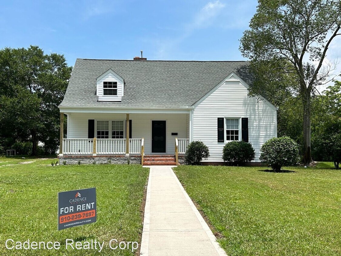 Primary Photo - 3 br, 2 bath House - 2813 Park Avenue