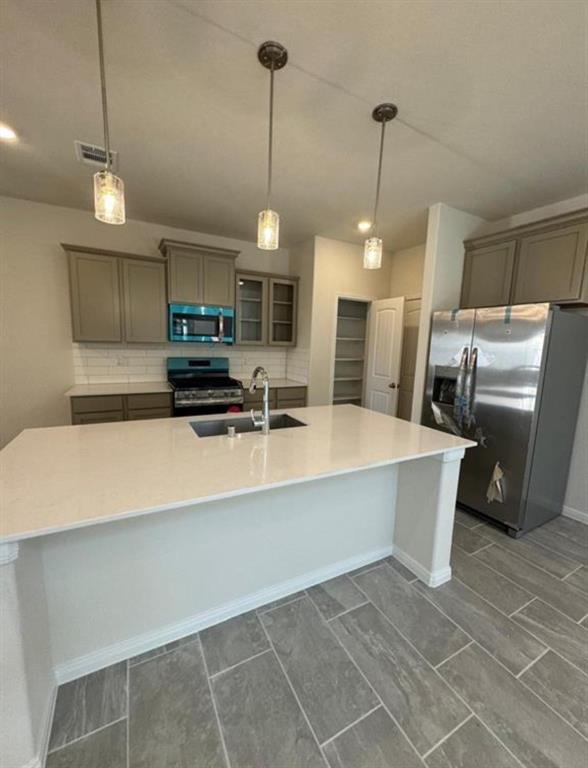 Foto del edificio - 7863 Cypress Country Dr