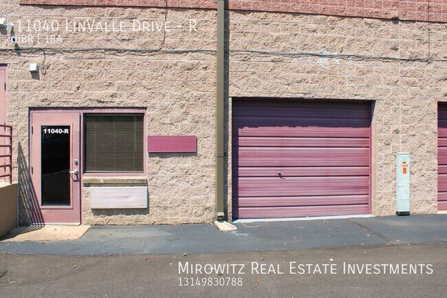 Foto del edificio - 1,075 Sqft South County Office Warehouse f...