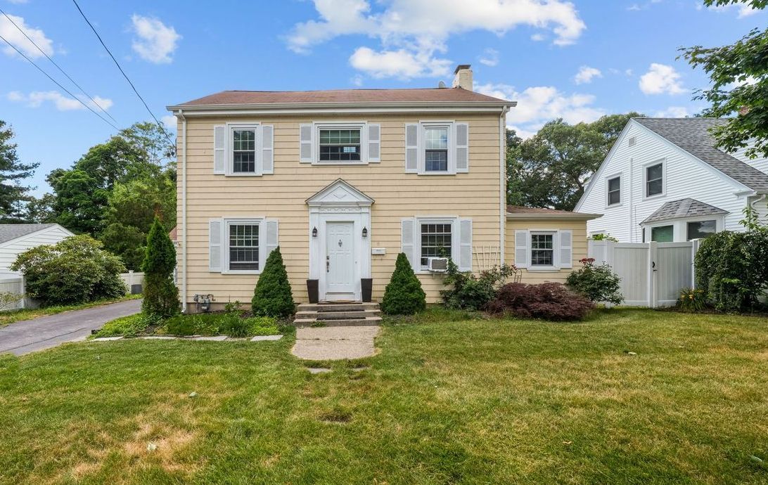 Foto principal - 6 Fairview Ave