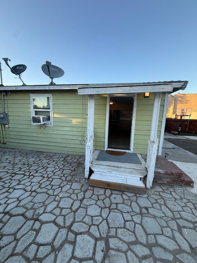 Building Photo - 6301 Bethel Island Rd