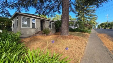 Building Photo - 276 Murphy Ave