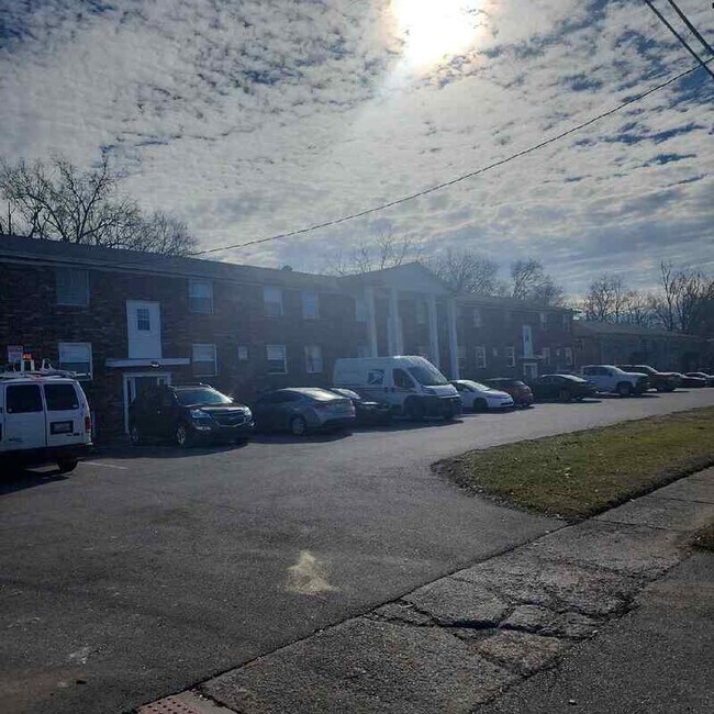 Building Photo - 3517 Georgetown Pl